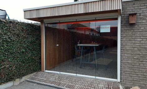 Onge&iuml;soleerde terrasbeglazing, SL25